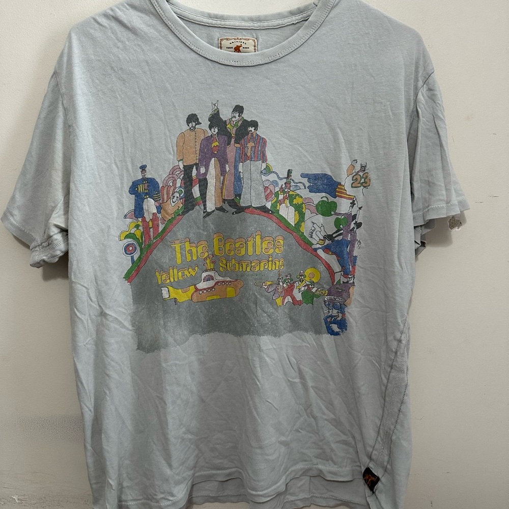Vintage Trunk The Beatles Limited Edition Yellow Submarine Gray Tee Men’s Large